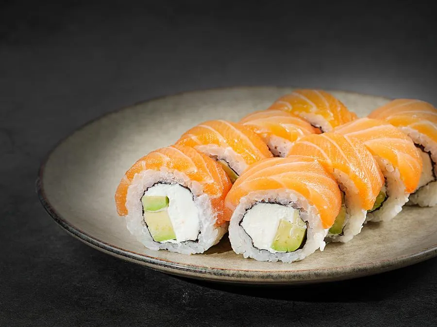 Филадельфия делюкс с авокадо