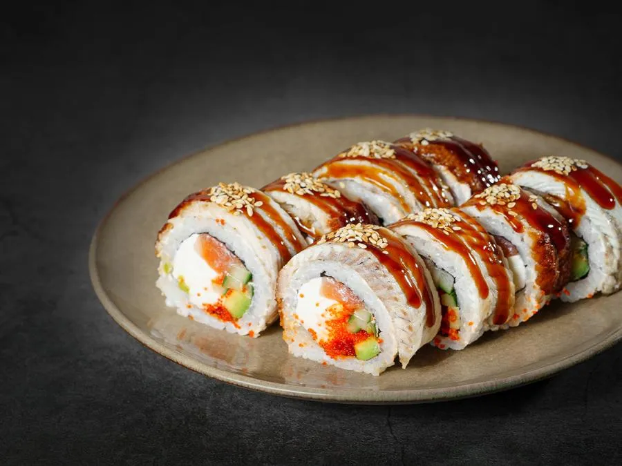 Дракон с лососем