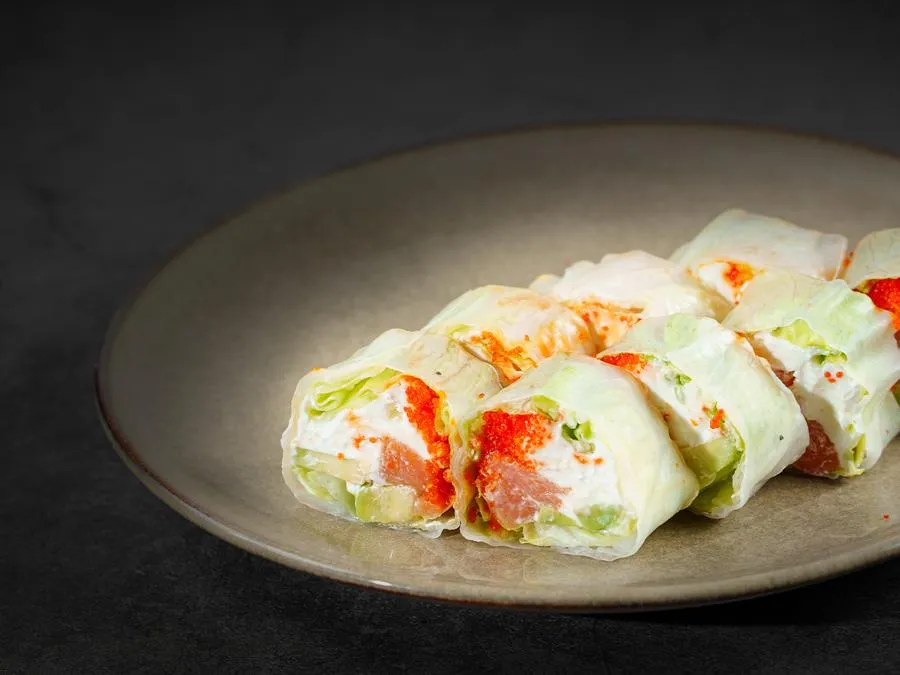 Ролл Без риса лососем