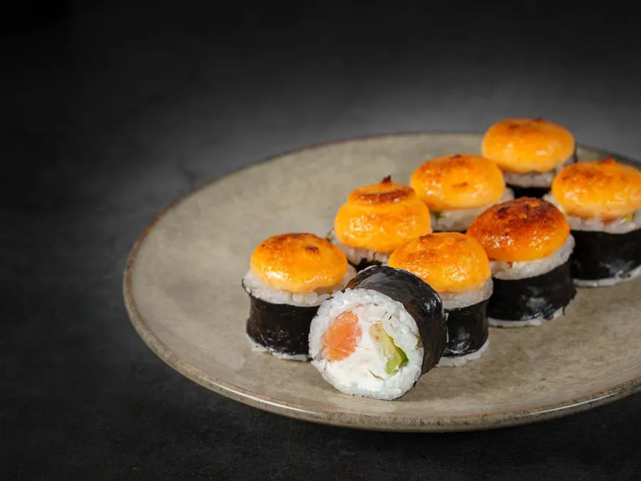 Запеченный с лососем