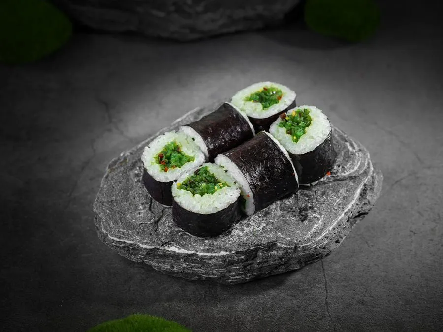 Ролл с чуккой